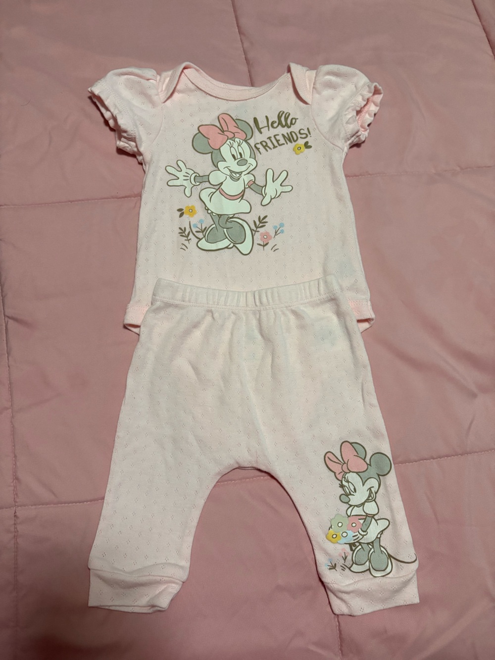 Disney Pink Minnie Mouse Short Sleeve Tee and Pants Set